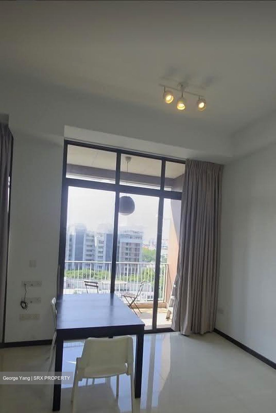 Sims Urban Oasis (D14), Condominium #638320411